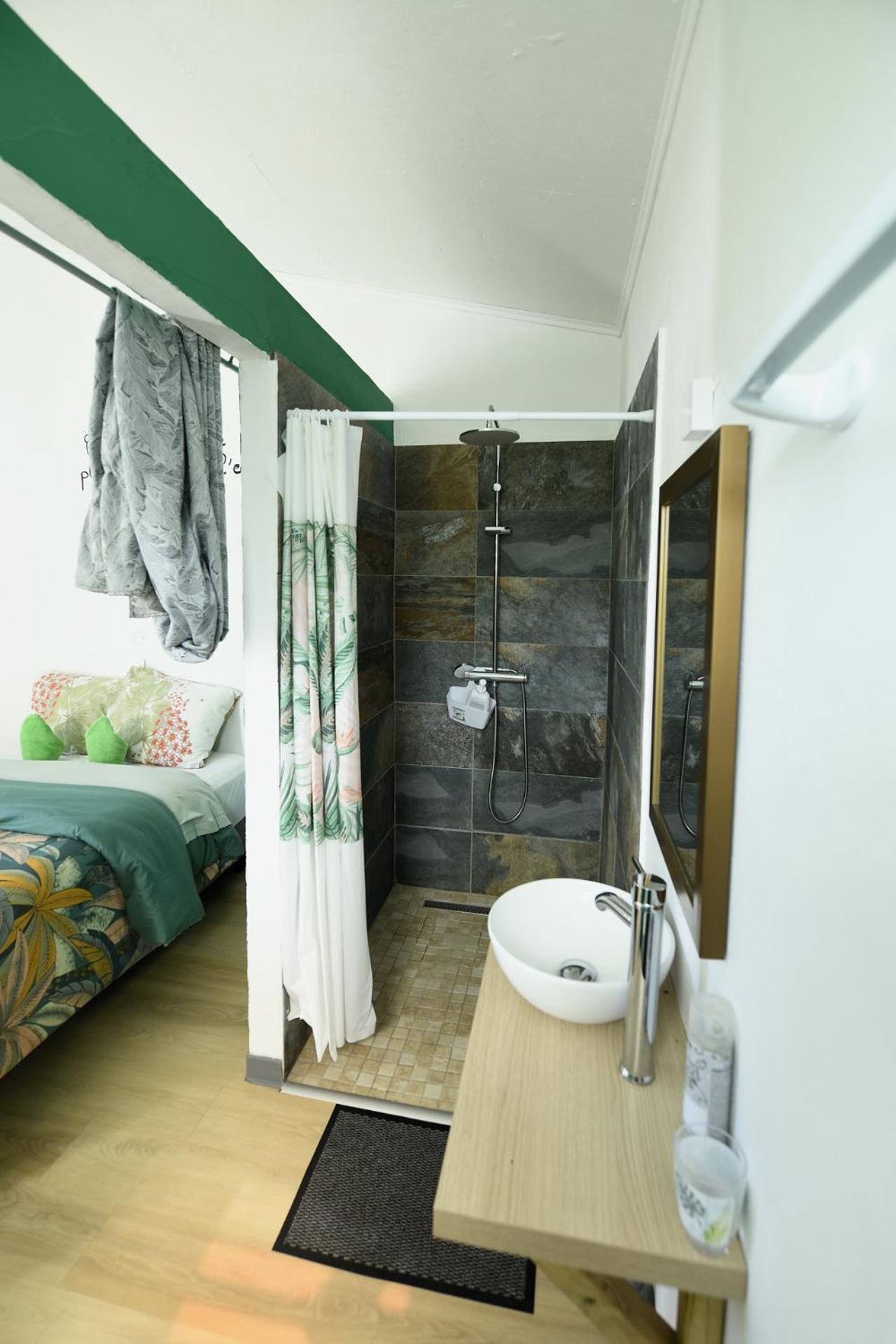 La Maison Verte Le Tampon Ruang foto
